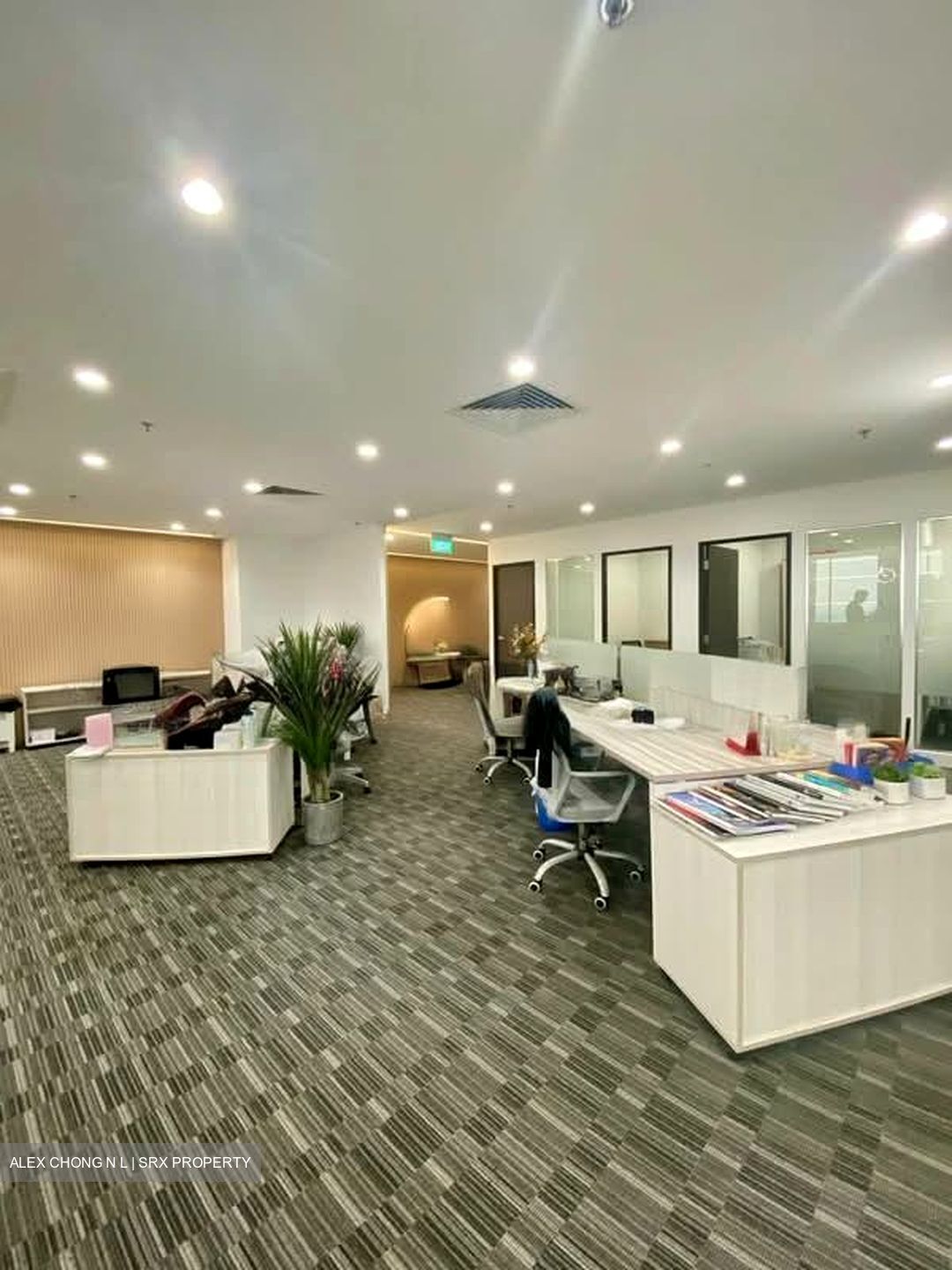 International Plaza (D2), Office #557091771